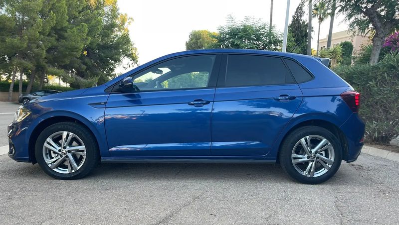 Volkswagen Polo • 2023 • 18,327 km 4