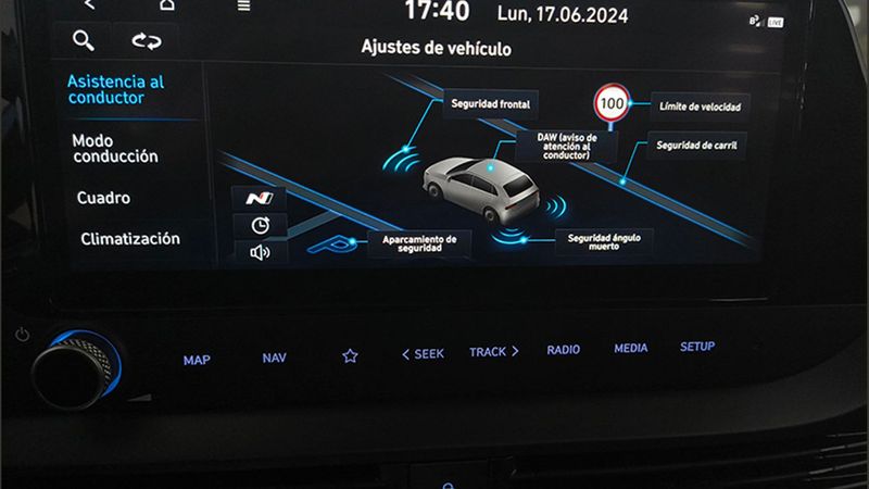 Hyundai i20 • 2024 • 396 km 18