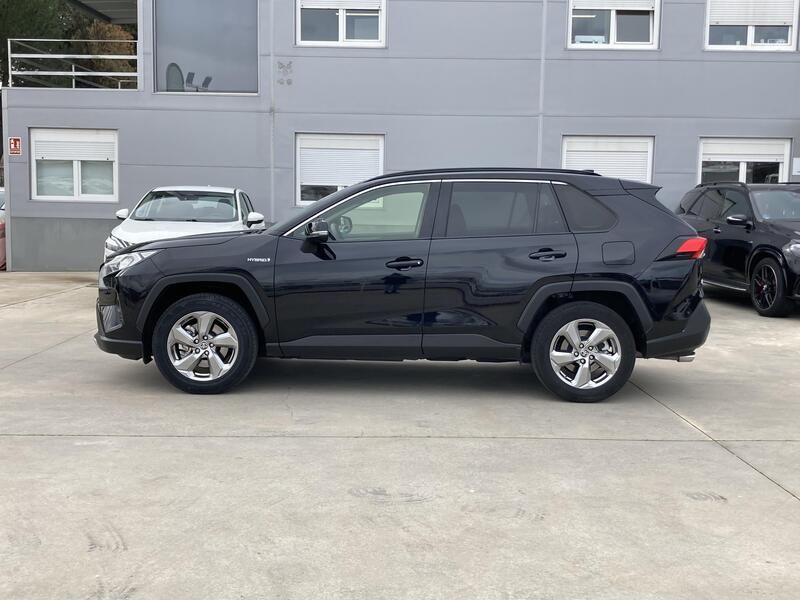 Toyota RAV4 • 2021 • 52,934 km 2