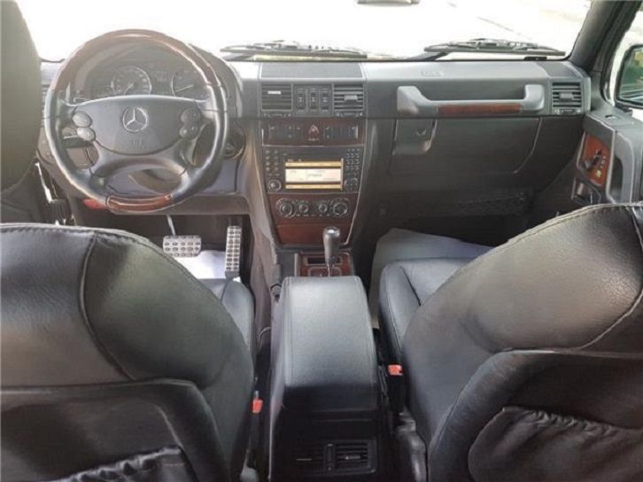 Mercedes-Benz G-Class • 2009 • 135,000 km 9