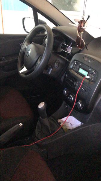 Renault Clio • 2016 • 100,000 km 2