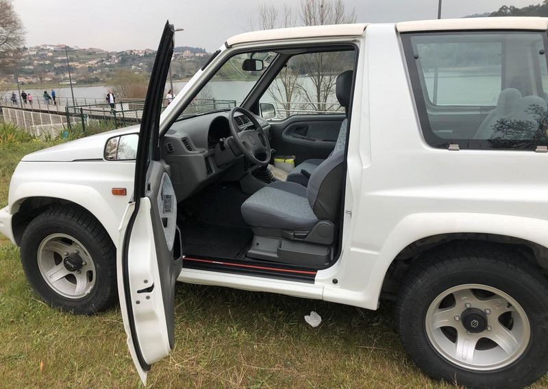 Suzuki Swift Dzire • 1998 • 5,000 km 2