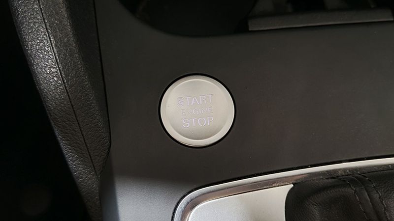 Audi Q3 • 2023 • 40,892 km 12