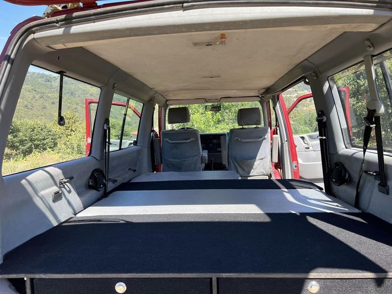 Volkswagen T4 • 1994 • 229,000 km 7