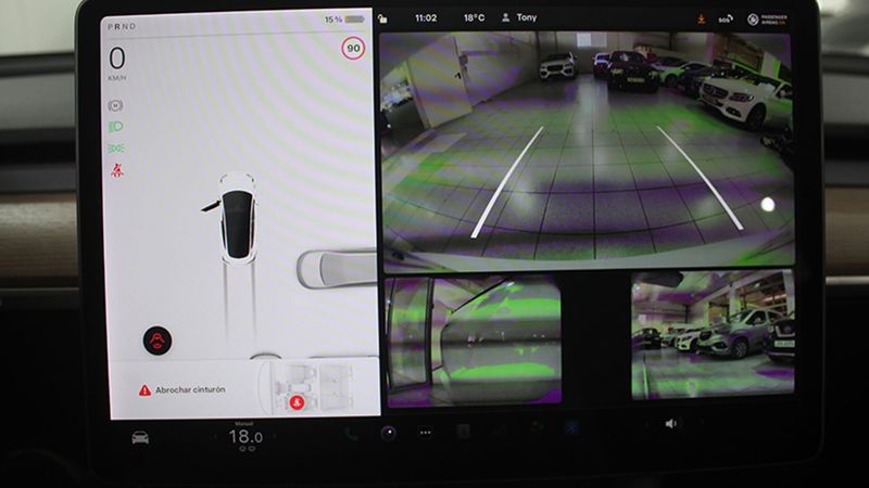 Tesla Model 3 • 2021 • 44,978 km 9