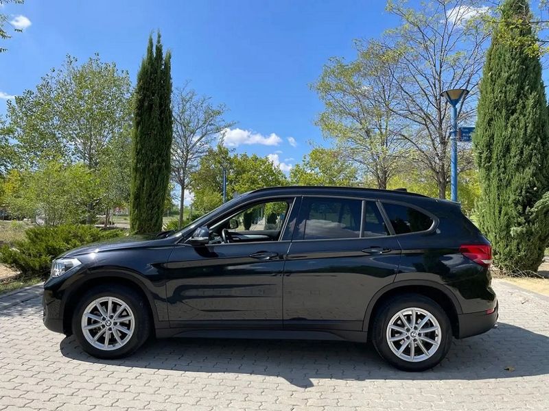 BMW X1 • 2020 • 95,000 km 7