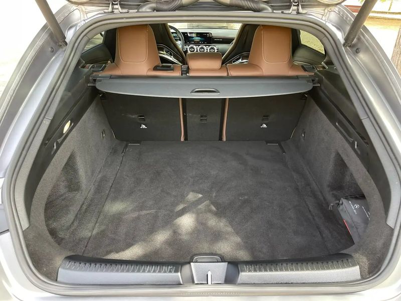 Mercedes-Benz CLA-Class • 2020 • 42,500 km 7