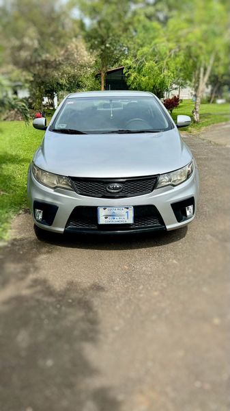 Kia Cerato • 2011 • 145,000 km 4