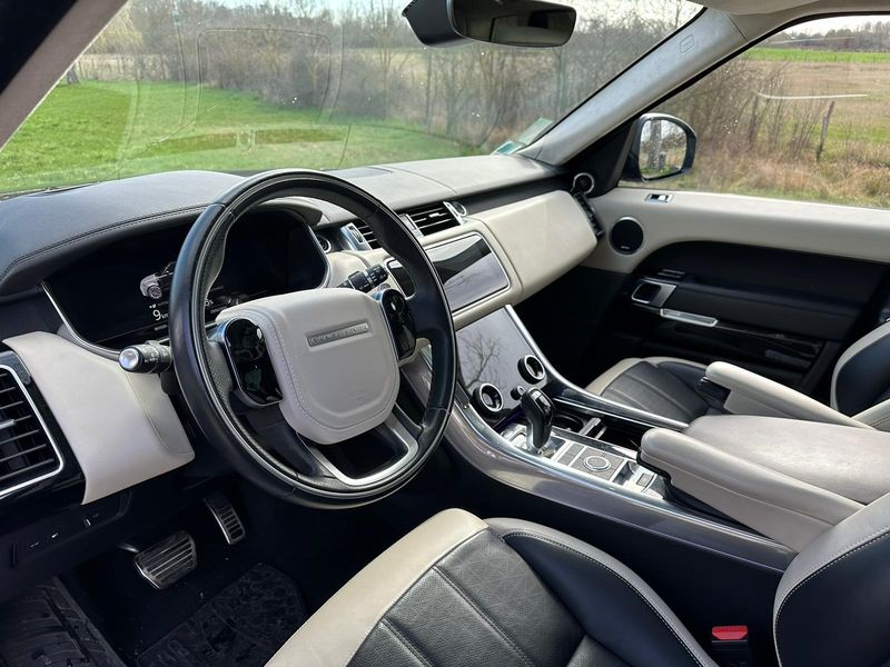 Land Rover Range Rover • 2020 • 66,000 km 7