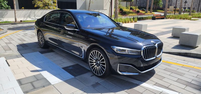 BMW 7 Series • 2021 • 120,000 km 1