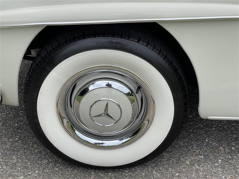 Mercedes-Benz 190 • 1963 • 31,000 km 9