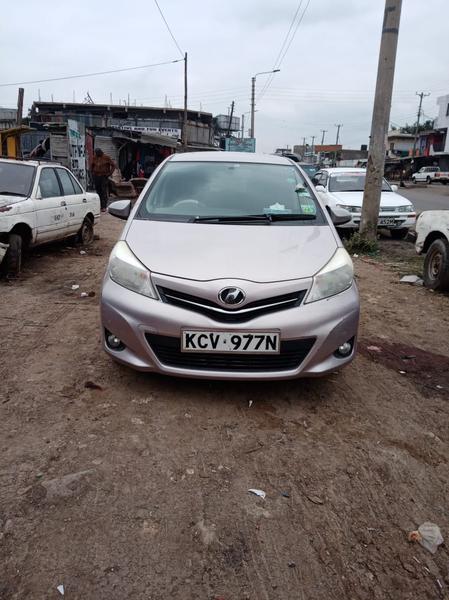 Toyota Vitz • 2012 • 110,960 km 1