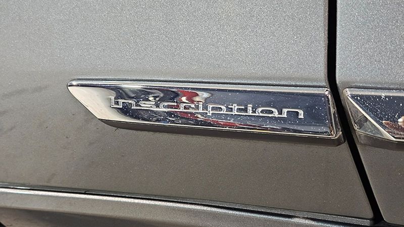 Volvo S90 • 2019 • 19,670 km 5