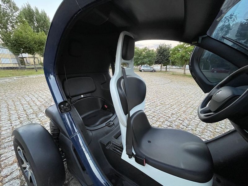 Renault Wind • 2015 • 60,000 km 5