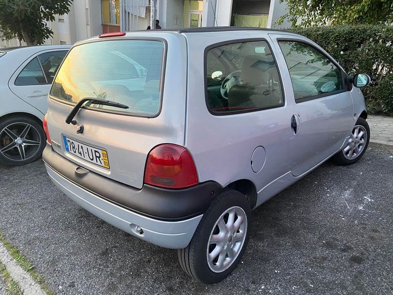 Renault Twingo • 1999 • 49,000 km 3