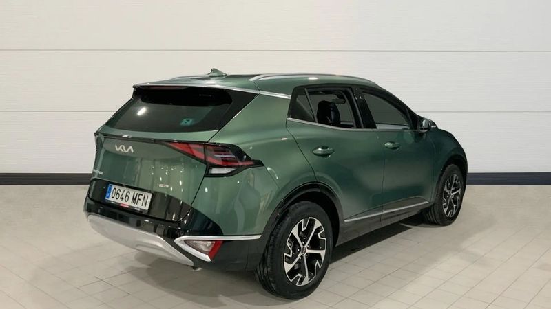 Kia Sportage • 2023 • 9,900 km 4