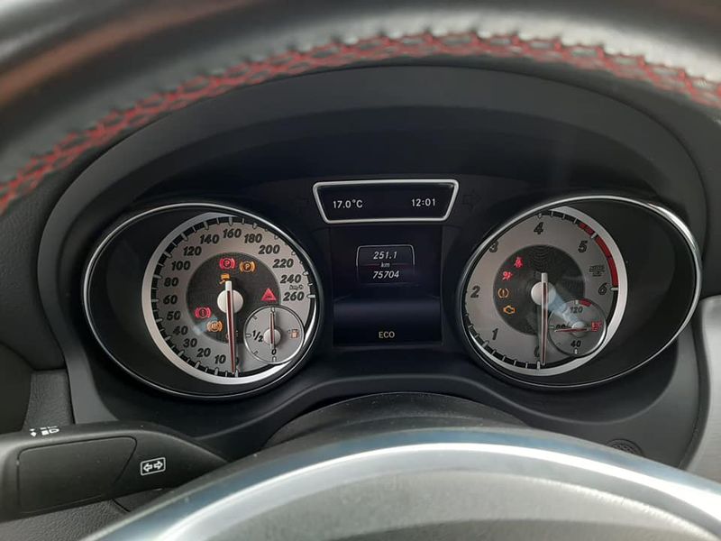 Mercedes-Benz CLA • 2014 • 76,750 km 4