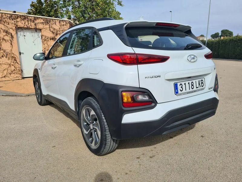 Hyundai Kona • 2020 • 17,500 km 3