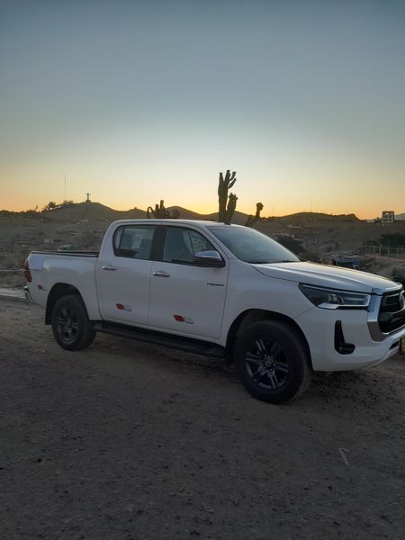 Toyota Hilux • 2021 • 45,000 km 4