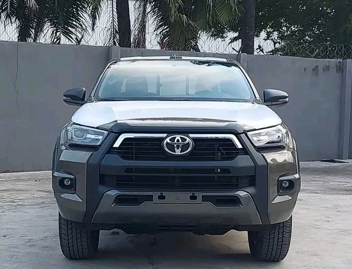 Toyota Hilux • 2021 • 0 km 1