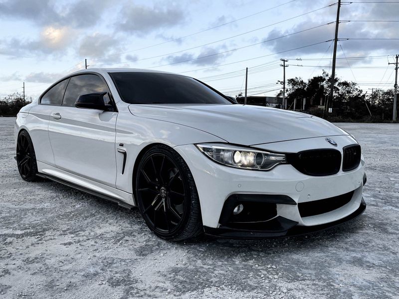 BMW M4 • 2014 • 30,000 km 7