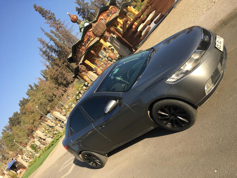 Kia Cerato • 2010 • 127,000 km 3