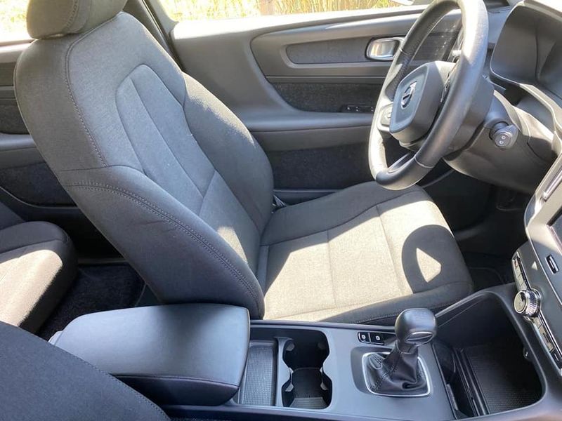 Volvo XC40 • 2018 • 80,000 km 3