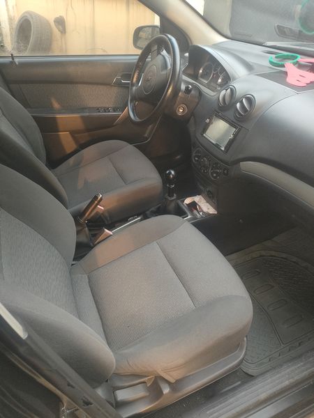 Chevrolet Aveo • 2009 • 93,000 km 3