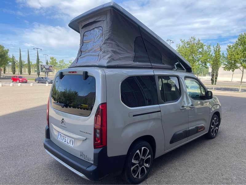 Citroën Berlingo • 2020 • 30,000 km 2