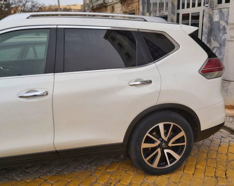 Nissan X-Trail • 2014 • 120,000 km 3