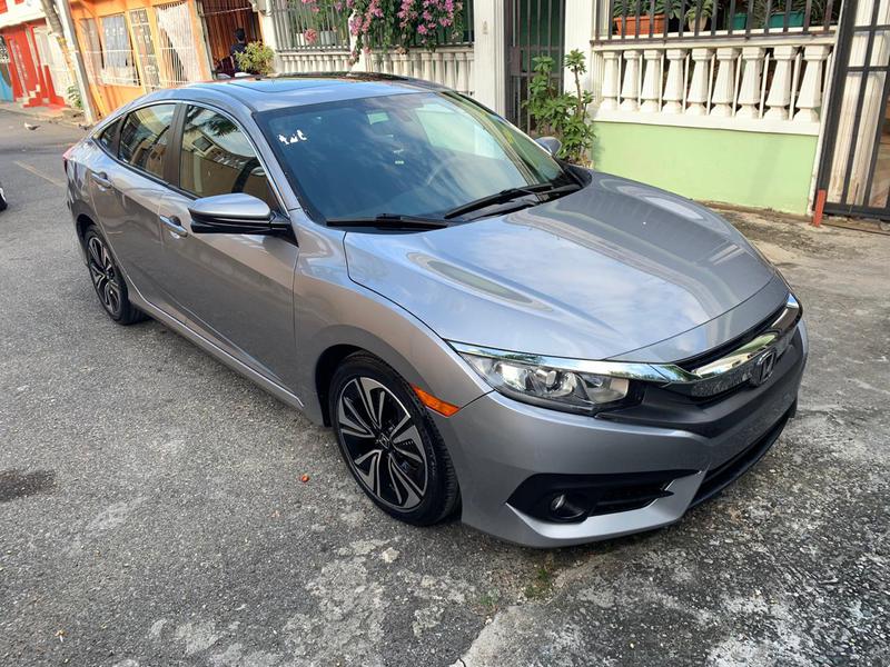 Honda Civic • 2016 • 53,000 km 5