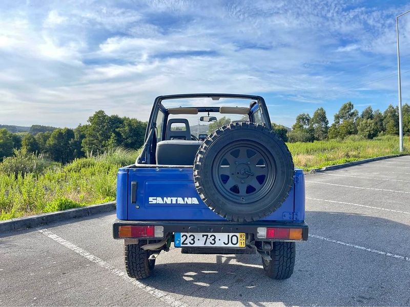 Suzuki Samurai • 1987 • 215,000 km 3