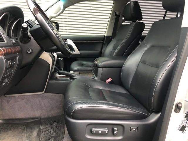 Toyota Land Cruiser • 2015 • 56,319 km 5