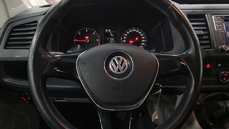 Volkswagen Caravelle • 2019 • 110,317 km 3