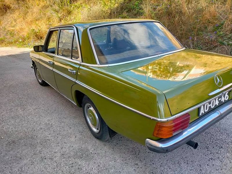 Mercedes-Benz 200 D • 1974 • 50,000 km 6