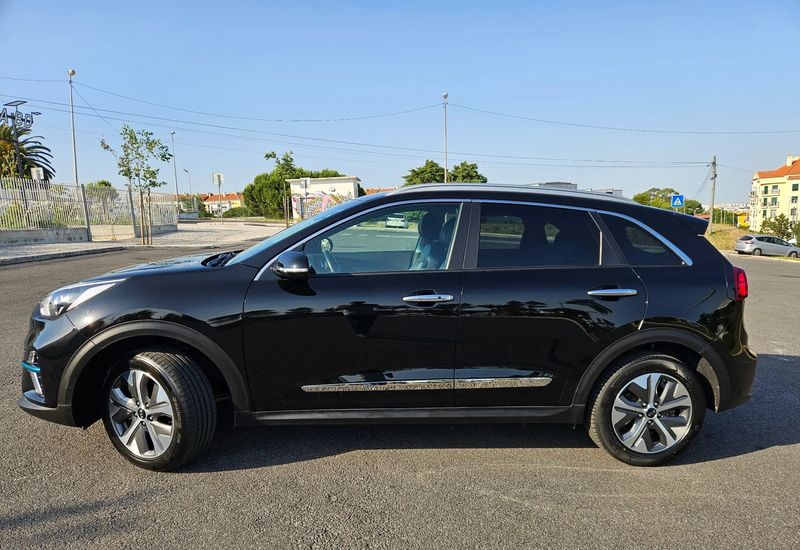 Kia Niro EV • 2021 • 35,000 km 3