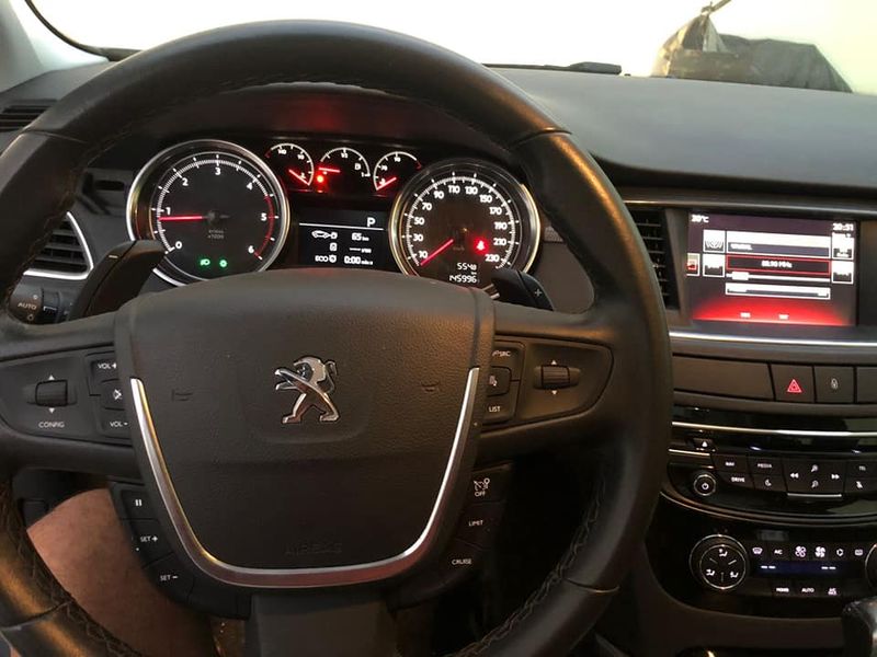 Peugeot 508 • 2016 • 165,000 km 4