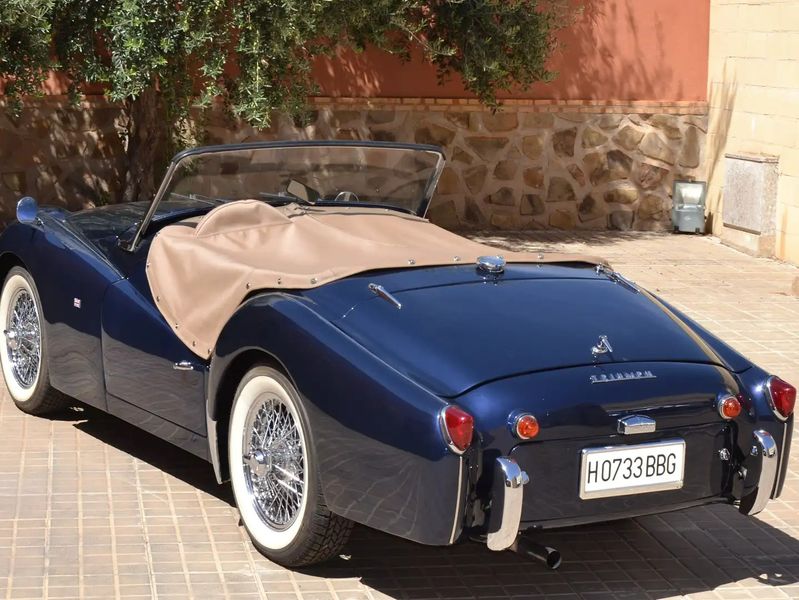 Jaguar Daimler • 1958 • 15,750 km 5