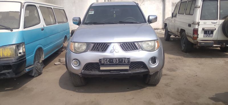 Mitsubishi L200 Pick up • 2019 • 400 km 5