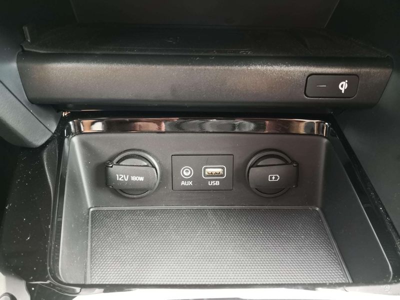 Kia Cee`d • 2019 • 129,000 km 3