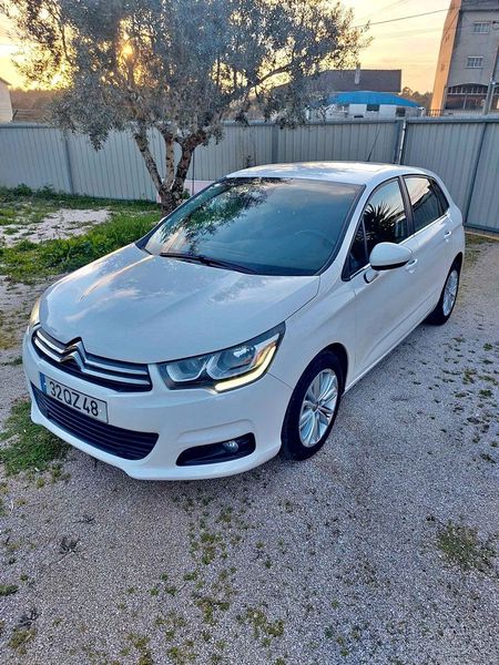 Citroën C4 • 2016 • 130,000 km 1