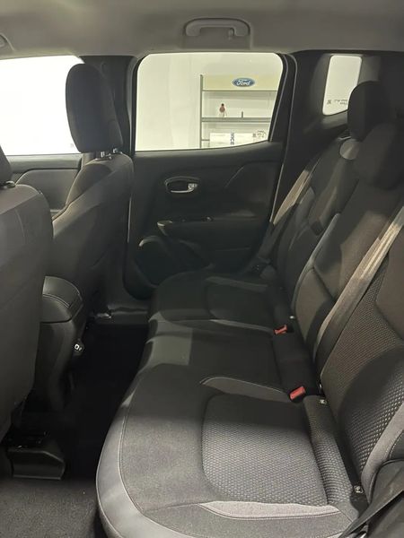 Jeep Renegade • 2022 • 86,052 km 8