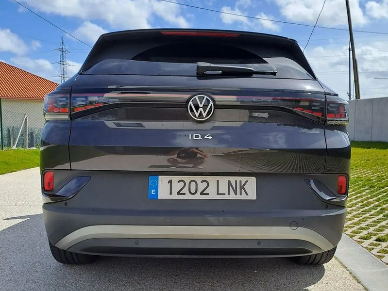 Volkswagen ID.4 • 2021 • 48,000 km 4