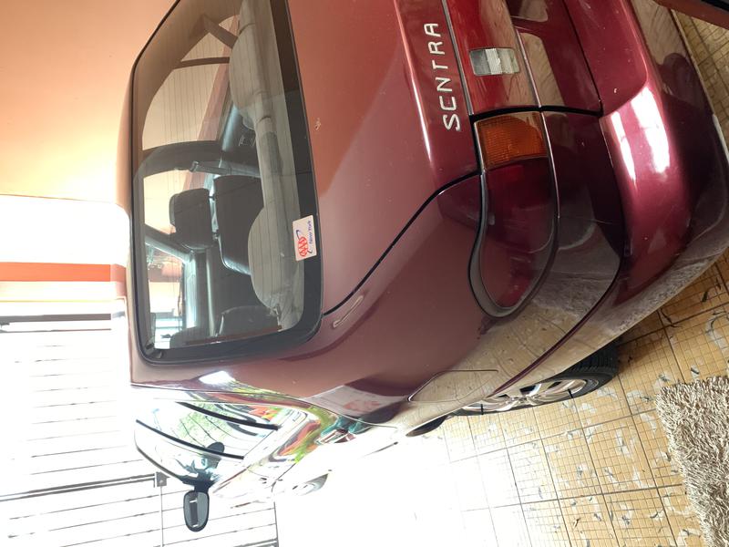 Nissan Sentra • 1995 • 110,262 km 4