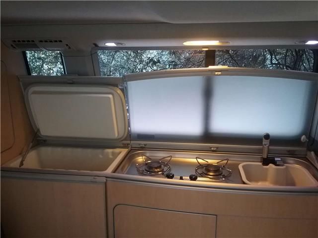 Volkswagen T5 • 2008 • 180,000 km 5