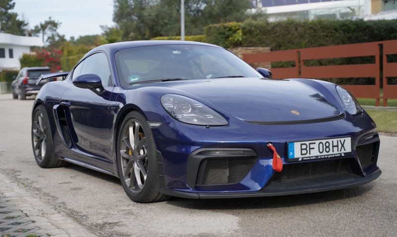 Porsche 718 Cayman • 2021 • 34,000 km 1