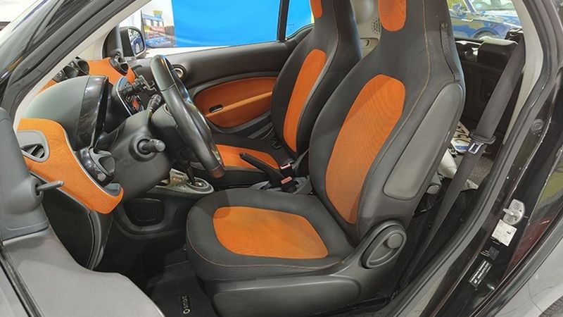 Smart Fortwo coupé • 2015 • 83,065 km 4