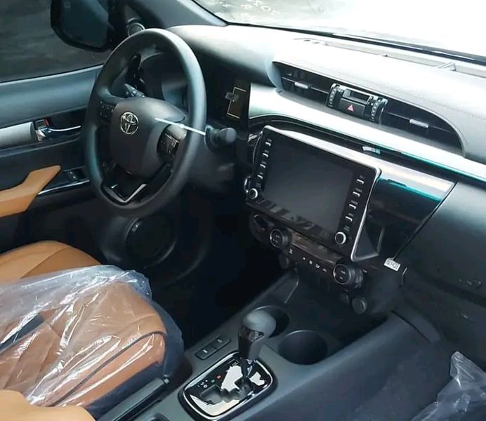 Toyota Hilux • 2018 • 0 km 2