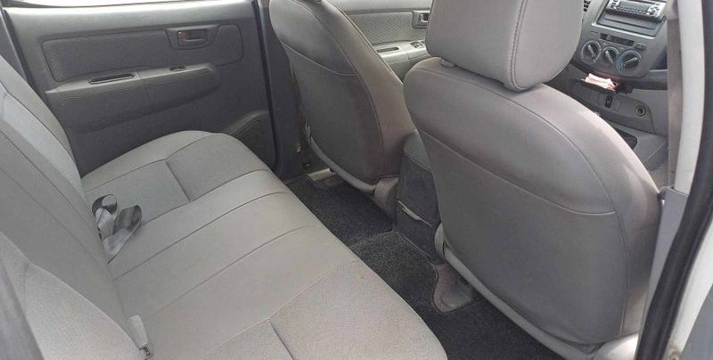 Toyota Hilux • 2011 • 138,000 km 2