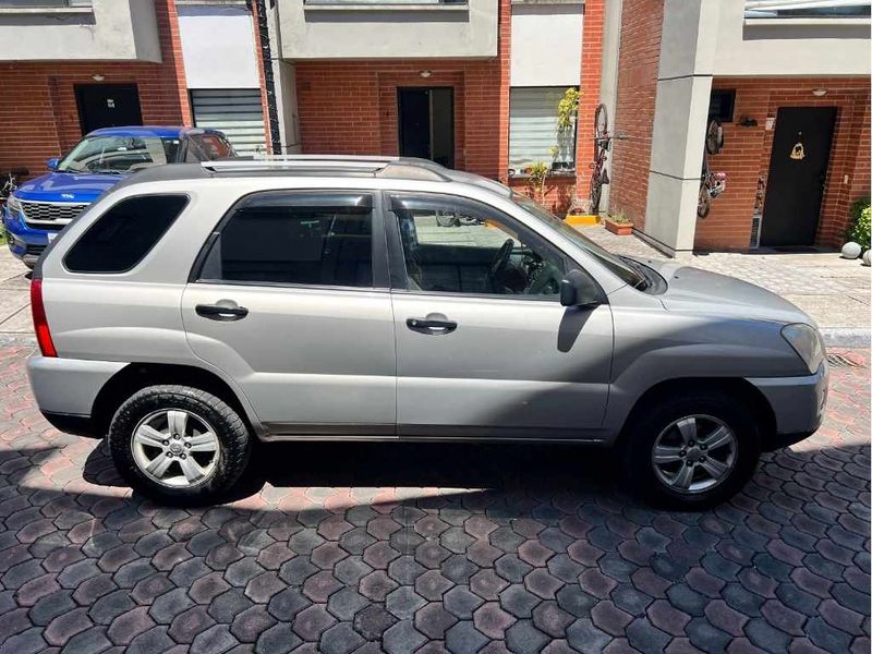 Kia Sportage • 2015 • 180,800 km 4